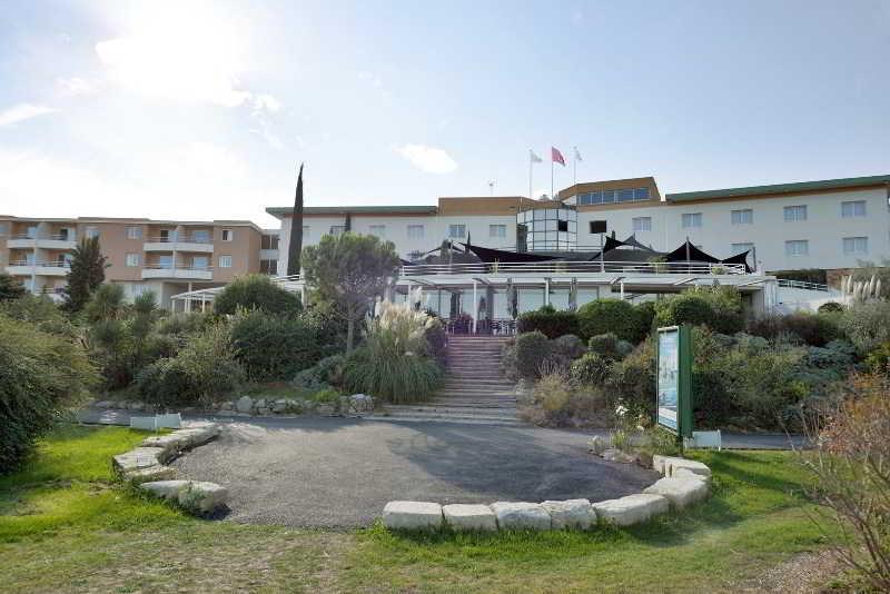 Hotel Golf Fontcaude Juvignac Bagian luar foto