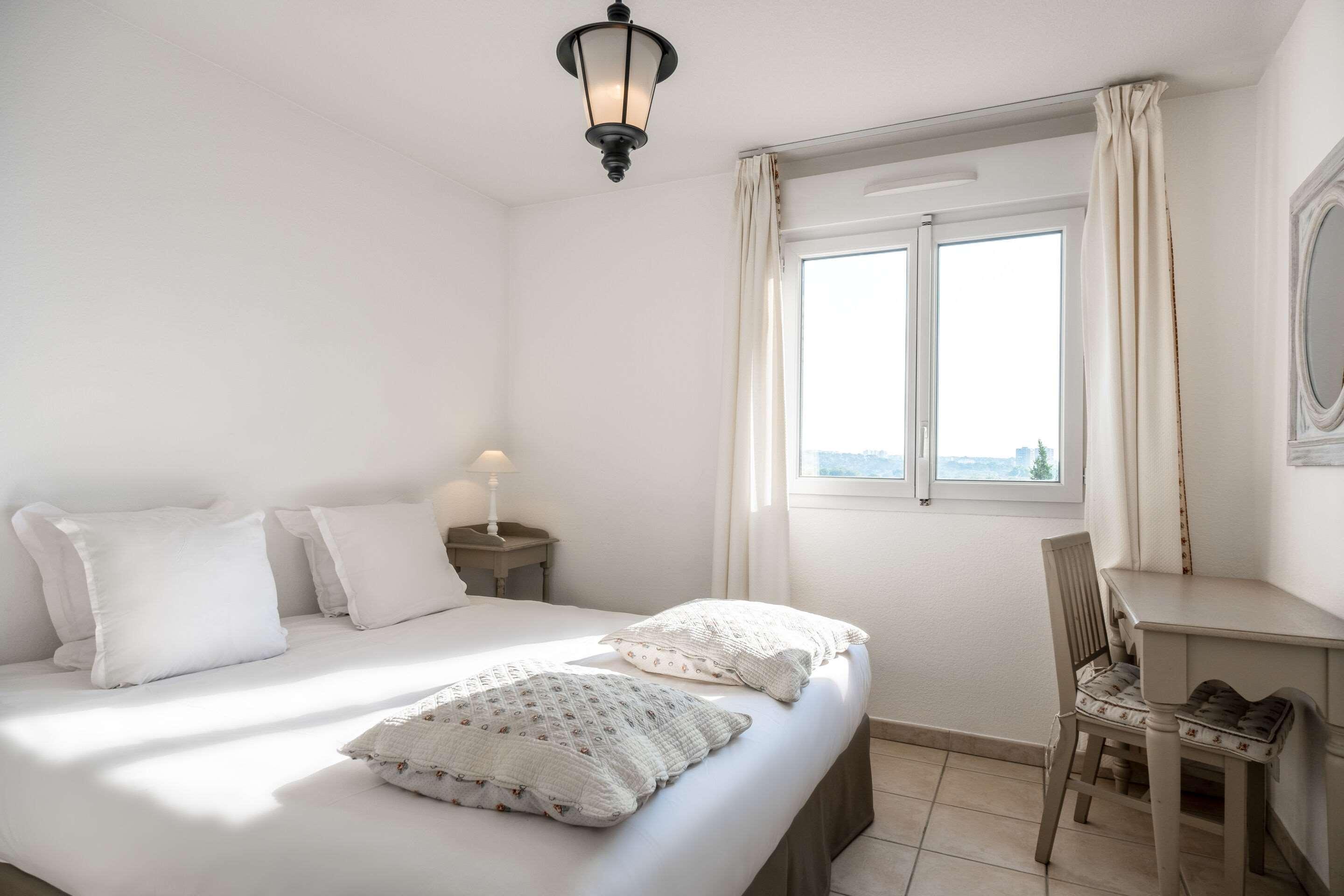 Hotel Golf Fontcaude Juvignac Bagian luar foto