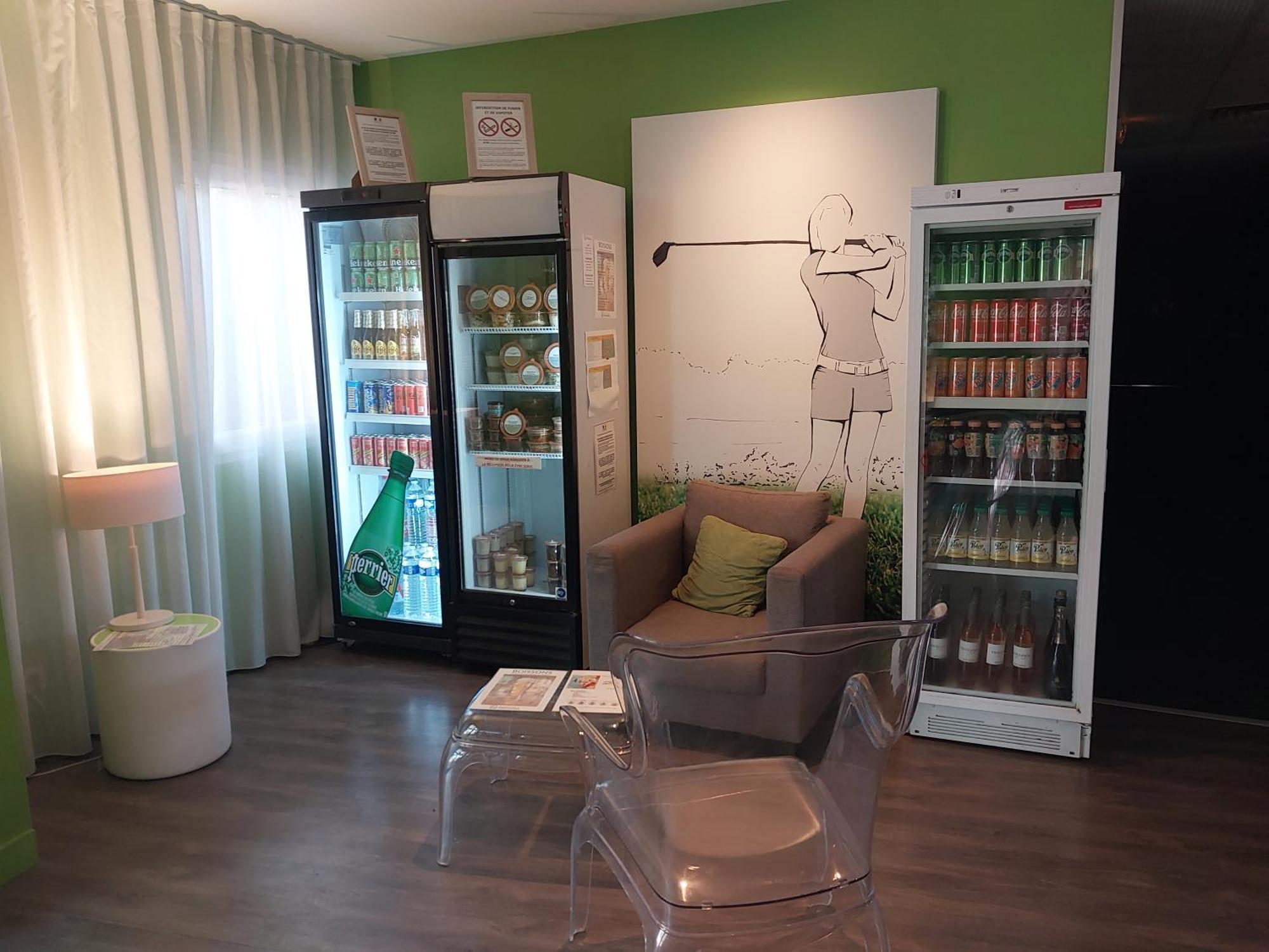 Hotel Golf Fontcaude Juvignac Bagian luar foto