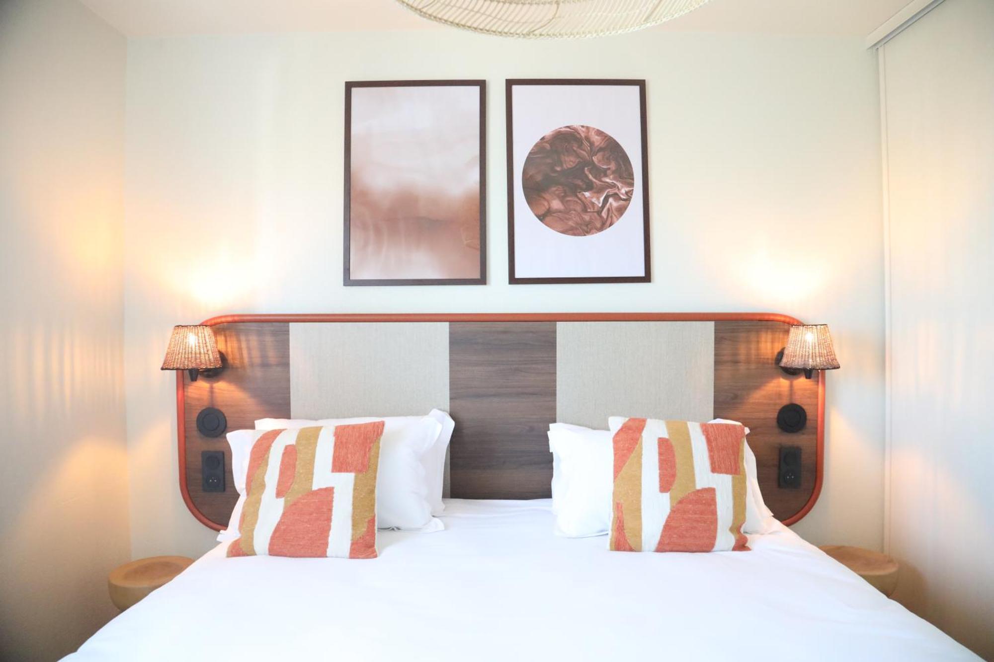 Hotel Golf Fontcaude Juvignac Bagian luar foto